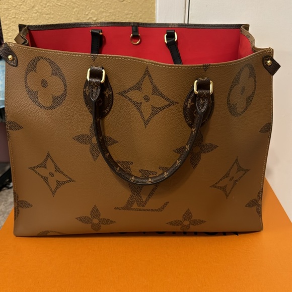 Louis Vuitton on the go GM - Picture 2 of 3